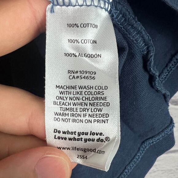 Life is Good Womens M Vintage Leisure Outdoors Funny Wine Graphic Navy Blue Tee - Picture 6 of 9